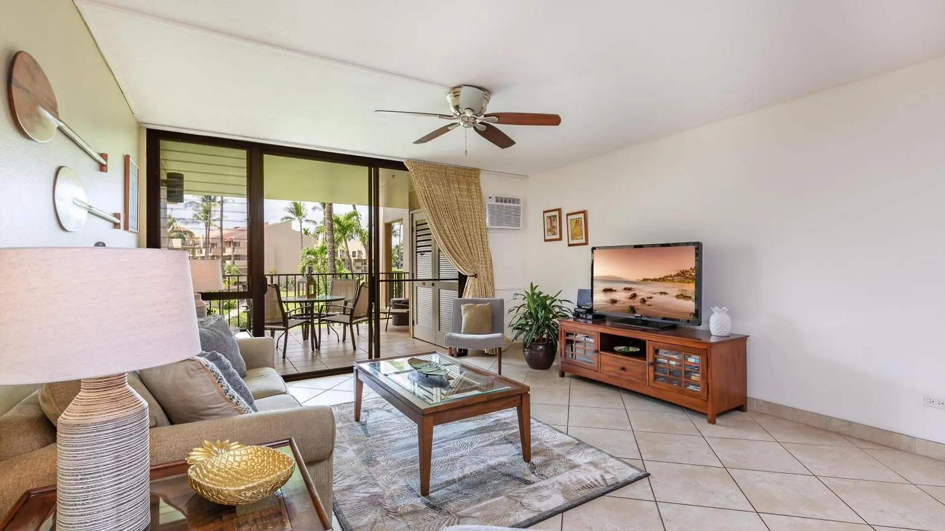 Kamaole Sands 2-203 Wailea  USA